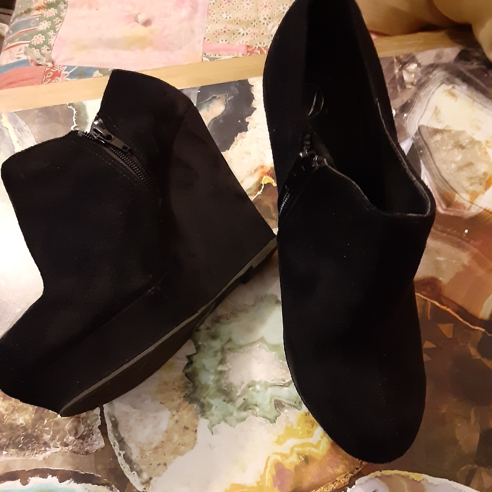 Diva wedges